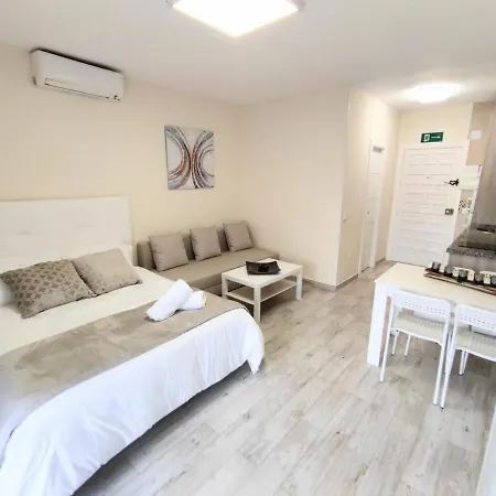 Benal 905 En Primera Linea De Playa / Beachfront شقة