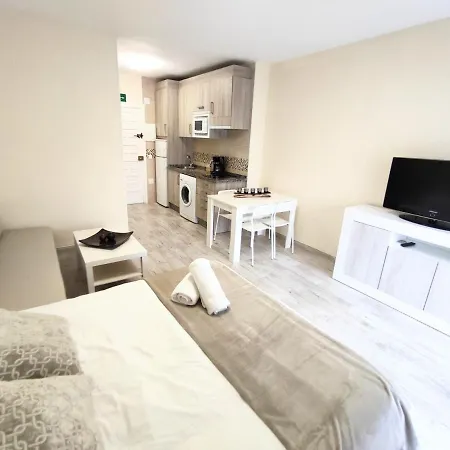 Benal 905 En Primera Linea De Playa / Beachfront شقة *